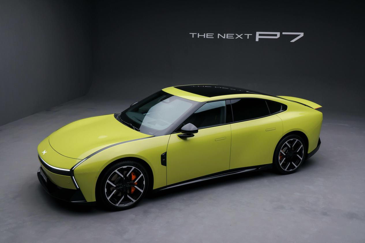 XPeng Bets on Premium Design With New P7 Sedan, Secures 10,000 Pre-Orders in Minutes
