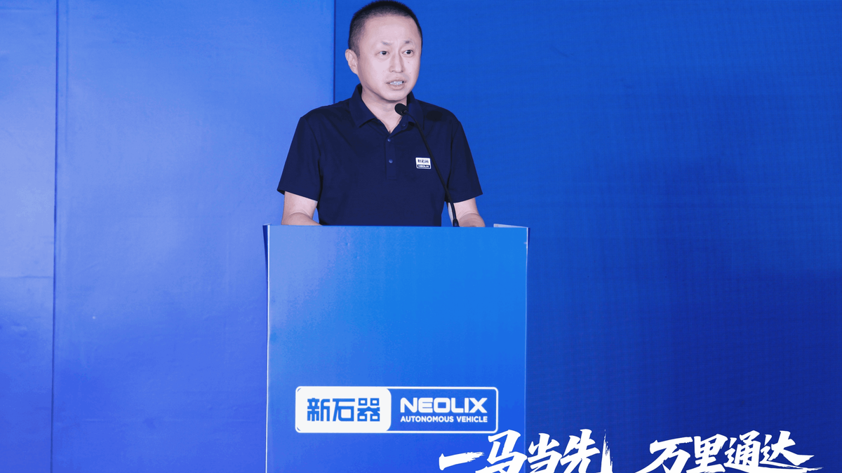 Neolix CEO: China's Autonomous Vehicles Lead the World, 10,000 Unit Milestone Just the Beginning