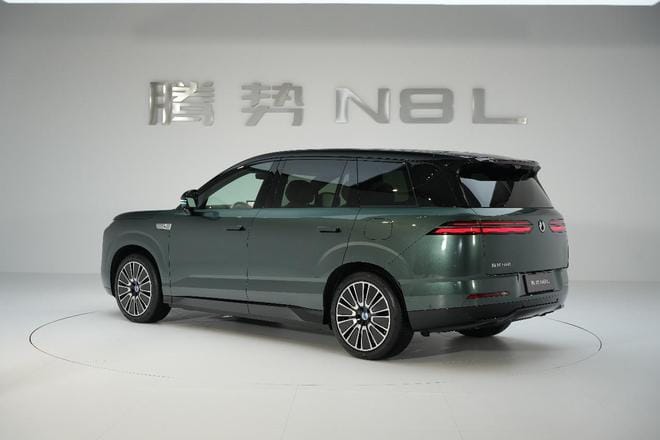 BYD's Denza N8L Enters Crowded Premium Family SUV Market Starting at RMB 299,800