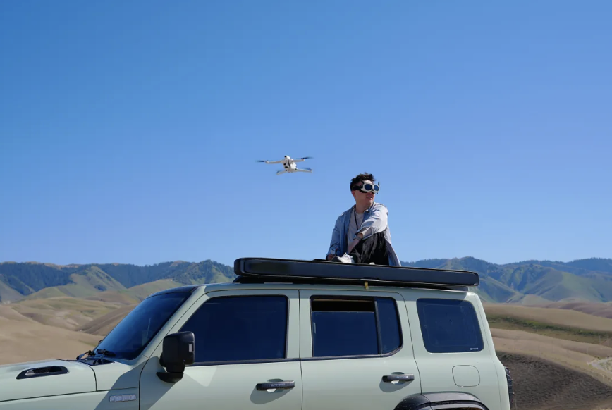 Insta360 Launches First Drone, Challenging DJI with 360-Degree Technology