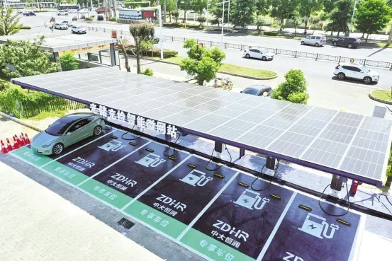 China's EV Charging Sector Hits 20 Million Milestone as Private Installations Surge, Market Competition Intensifies