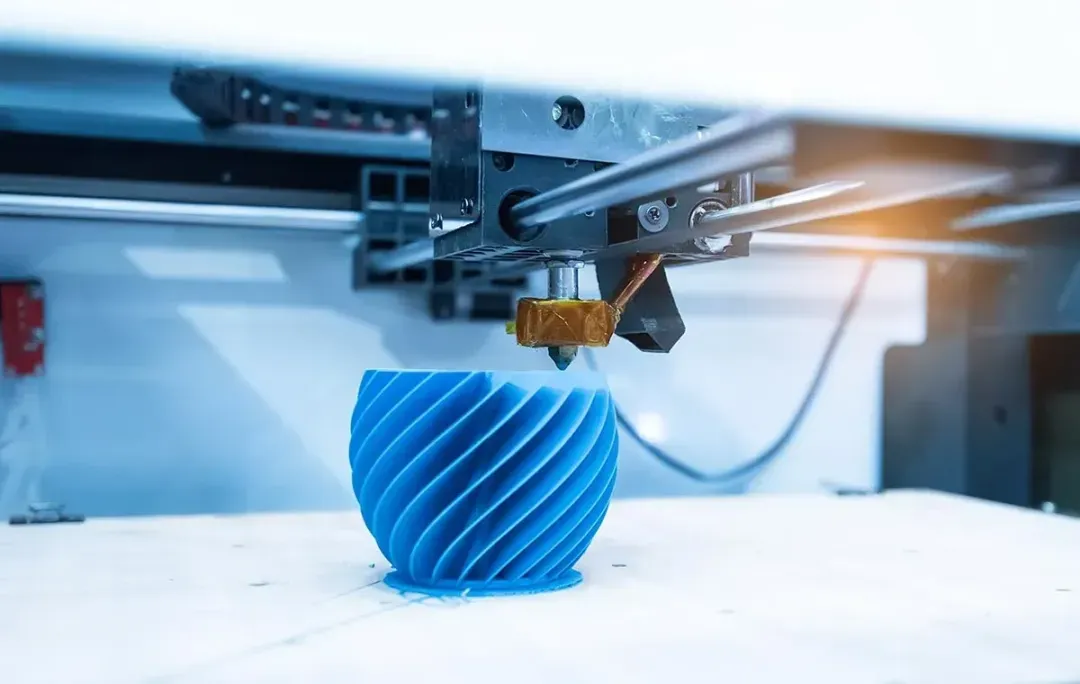 China's Desktop 3D Printing Sector Crosses Consumer Threshold as Production Models Shift From Workshop to Distributed Networks