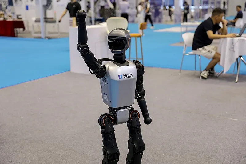 China's Humanoid Robots Win Global Orders as Industry Shifts from Follower to Leader