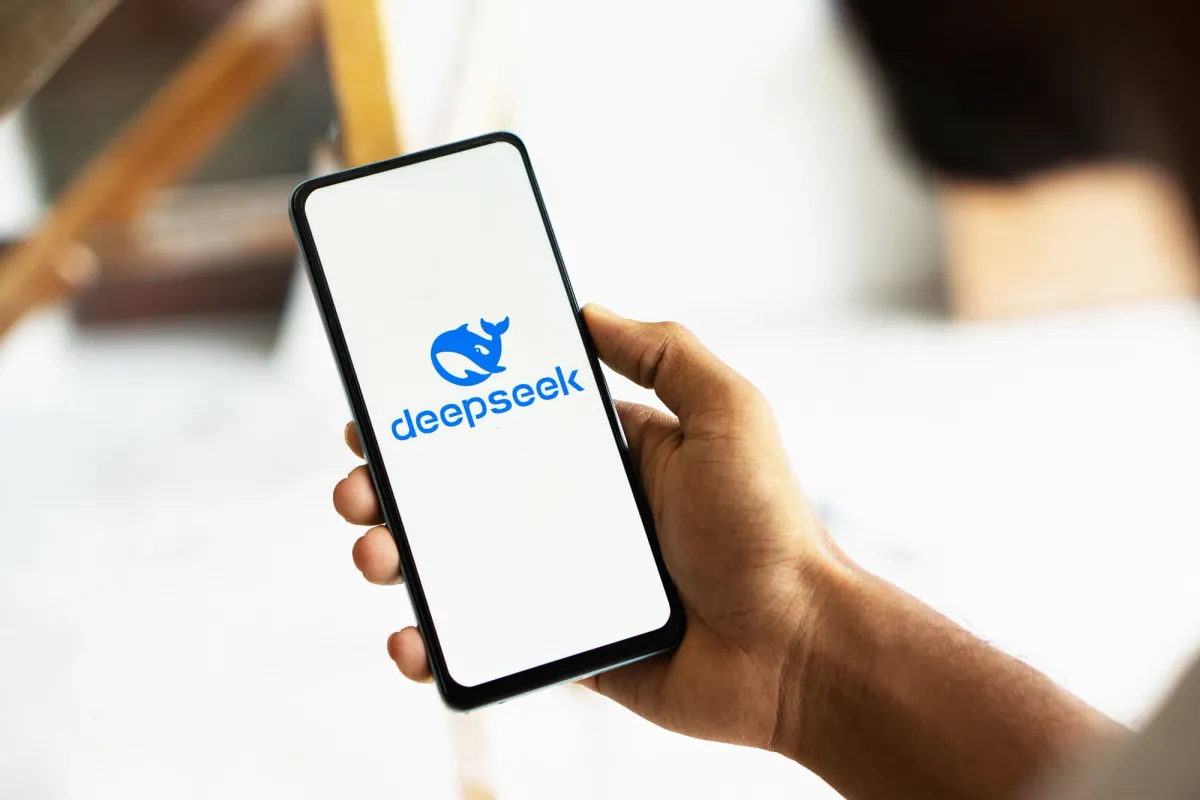 DeepSeek Upgrades OCR Model with Alibaba's Qwen Technology, Achieving 3.73% Performance Gain