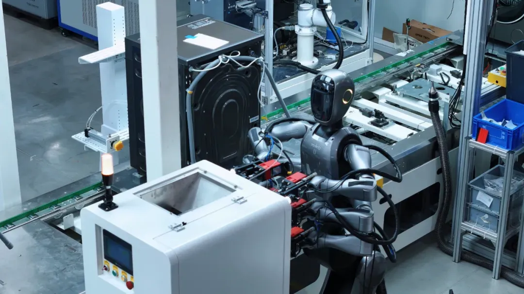 Midea's Eight-Year Robot Gambit: From Home Appliances to Global Top-Four Industrial Robotics Player