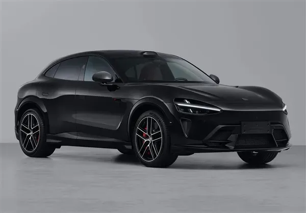Xiaomi's YU7 GT Performance SUV Targets Tesla and Porsche with 1,004 Horsepower