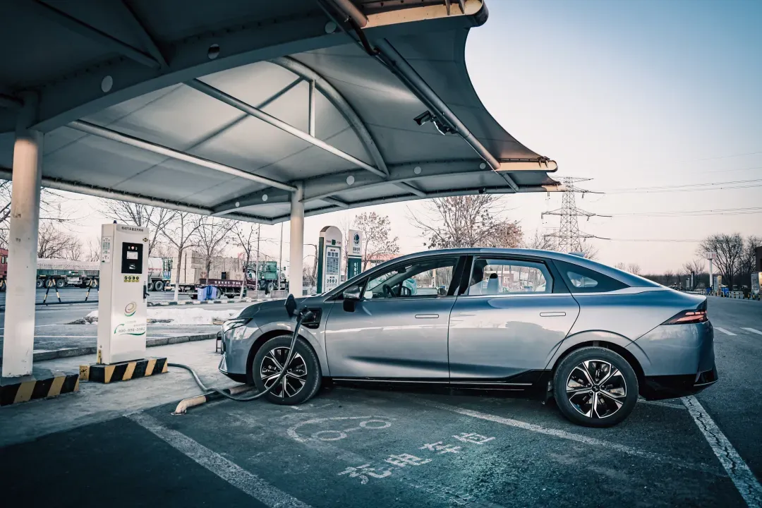 China's EV Charging Network Faces Stress Test as 380 Million Electric Vehicle Trips Expected During Spring Festival Rush