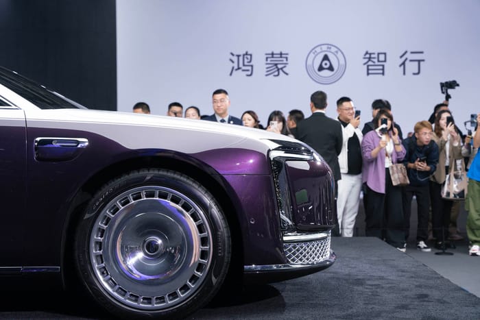 Huawei Escalates EV Price War with Sub-$33,000 LiDAR-Equipped SUVs; Standardizes ADS 4.1