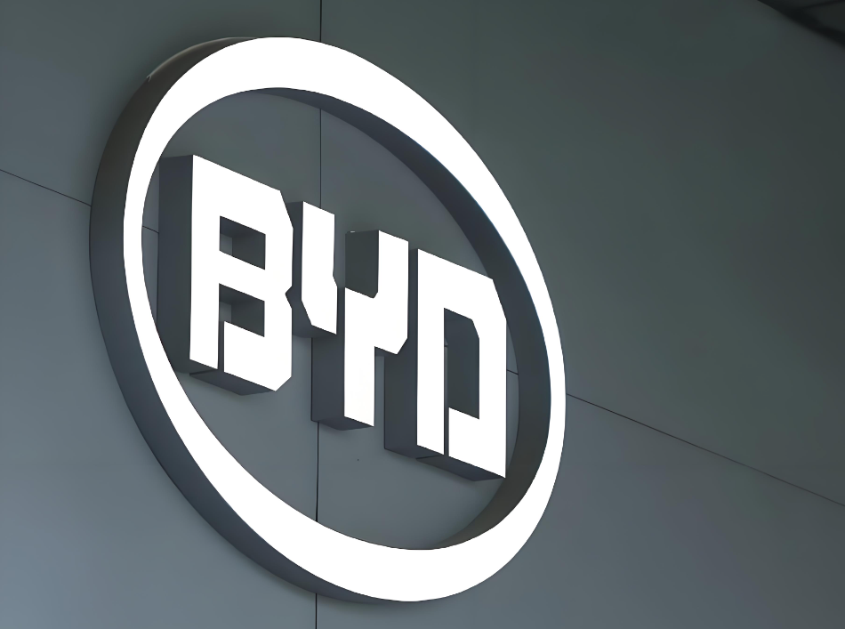 Nomura Doubts BYD’s Ultra-Fast Battery Can Win China’s EV Price War