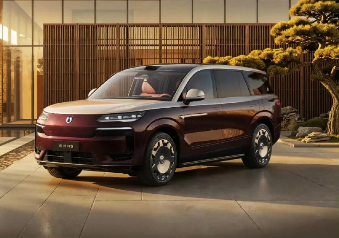 BYD’s Denza Tests China’s ¥450,000 SUV Ceiling With N9 Fast-Charge Pre-Sale