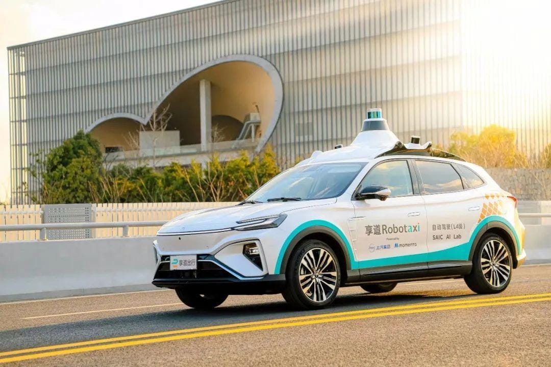 China’s Robotaxi Tipping Point: HSBC Sees 500,000 Vehicles By 2030—And A Half-Trillion-Yuan Prize