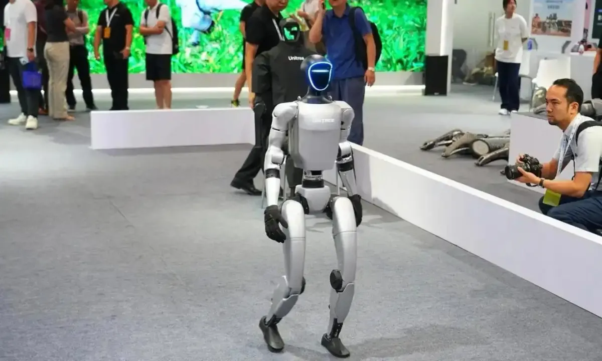 From RMB 1 Million to RMB 9,998: China's Humanoid Robot Revolution Accelerates