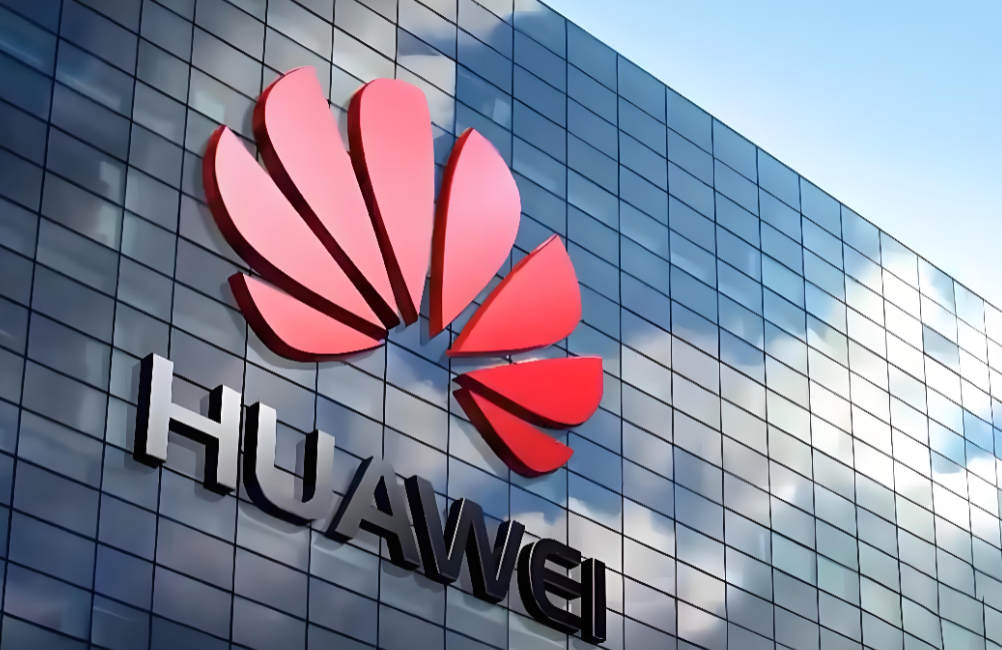 Huawei Deploys Massive AI Clusters to Bypass Nvidia and Dominate China Market